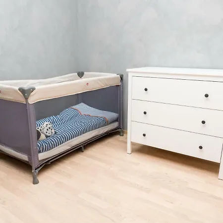 Cozy, 2 Bedroom With Free Parking טאלין