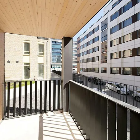 Cozy, 2 Bedroom With Free Parking טאלין