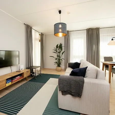 Cozy, 2 Bedroom With Free Parking Διαμέρισμα *