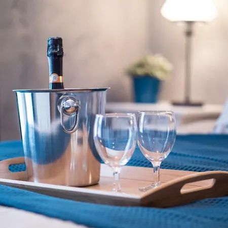 Korter Cozy, 2 Bedroom With Free Parking *